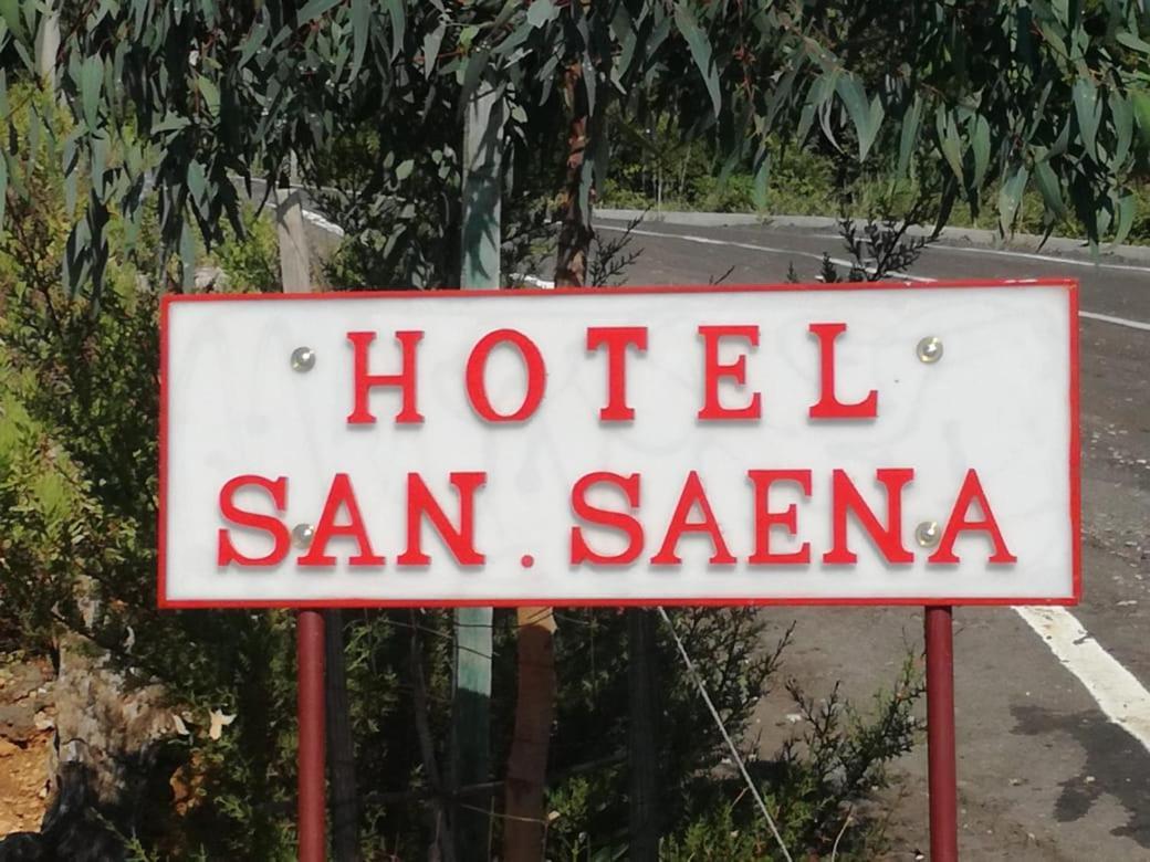 Hotel "San Saena " Вльора Екстер'єр фото